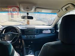 تۆیۆتا ڕاڤ 4